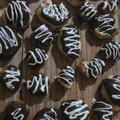 El cooksnap de Jess cuando hizo Bombas rellenas de dulce de leche con baño de chocolate.