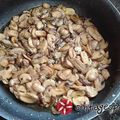 Cooksnap από Βαλεντίνη στη συνταγή Μανιτάρια ψητά στο τηγάνι πικάντικα