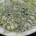Cooksnap dari Bulan untuk resep Resep sederhana Sayur kacang ijo + sawi kuah santan