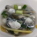 Lalala 的 酸菜蚵仔湯(簡單料理) cooksnap