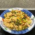 喜寶媽Sibyl Tseng 的 蕃茄蛋毛豆炒萵苣 cooksnap