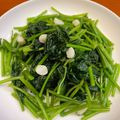 bling bling ching 的 清炒地瓜葉 cooksnap