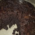Cooksnap Fieza Ab semasa beliau membuat Kek Coklat Lembab Tanpa Telur Anti-Gagal.