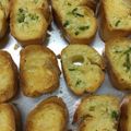Cooksnap của Rose Truong khi họ làm theo món Bánh mì nướng bơ tỏi
