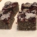 Zsuzsanna Csorba Cooksnap-ja, amikor elkészítette a(z) Grízes-meggyes-mákos kocka receptet.