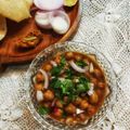 Mukti Bhargava का कुकस्नैप जब उन्होंने पंजाबी अमृतसरी छोले भटूरे (Punjabi amritsari chole bhature recipe in Hindi) बनाया था।