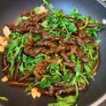 少爺的餐桌日記 的 薑絲塔香炒海龍 cooksnap