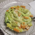El cooksnap de Valentina cuando hizo Fideos tricolor con salsa blanca saborizada, brócoli y queso.
