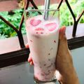 Cooksnap dari Annisa Hasanah untuk resep Korean Strawberry Milk Latte