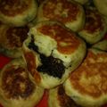 Cooksnap dari Yusi Purmaningsih untuk resep Bakpia teflon isi coklat