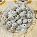 صورة من دلال فاتح ، شاركها بعد تجربة وصفة معمول السميد (معمول العيد 😋)