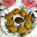 Falguni Shah का कुकस्नैप जब उन्होंने क्रिस्पी मूंग दाल पकौड़ा (Crispy Moong Dal Pakoda Recipe in Hindi) बनाया था।