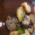 Zobia Sajjad's cooksnap of when they made Alo chicken gravy.