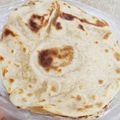 کوک اسنپ royay بعد از امتحان کردن نان ترتیا (Tortillas).