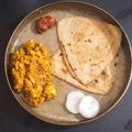 सोनल जयेश सुथार 's cooksnap of when they made ત્રિકોણીય પરાઠા (Triangle Paratha Recipe In Gujarati).