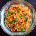 Mamta Pandya's cooksnap of when they made સેઝવાન ફ્રાઈડ રાઈસ (Schezwan Fried Rice Recipe In Gujarati).