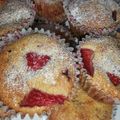 Nagyné Farkas Annamária Cooksnap-ja, amikor elkészítette a(z) Gyors epres muffin /Schnell Erdbeere Muffin receptet.