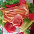 Marcsi Mné Molnár Cooksnap-ja, amikor elkészítette a(z) Bacon szalonnán kenyér héjában Sült TOJÁS füstölt-sonkával és ZÖLDSÉGEKKEL SAJTOS Szendvics 800 receptet.