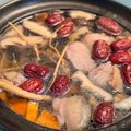 Ya-Ling Lin 的 九尾草香菇雞湯 cooksnap