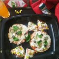 Alpa Pandya's cooksnap of when they made ભાખરી પીઝા (Bhakhri Pizza Recipe In Gujarati).
