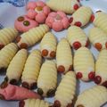 Cooksnap dari lina yuliana arjoinangun untuk resep Caterpillar Cookies / Kue Semprit