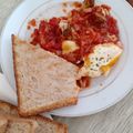 Cooksnap dari Dhe Nik untuk resep Shakshouka (ceplok telur dalam saus tomat)