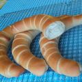 Tiborné Kovács Cooksnap-ja, amikor elkészítette a(z) Békebeli ropogós kifli (Kifli kelesztéssel) receptet.
