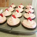 thatonemichele's cooksnap of when they made Sinfully Chocolate Cupcakes with Raspberry Buttercream Icing.