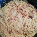 Kernya-Földvári Katinka Cooksnap-ja, amikor elkészítette a(z) Carbonara spagetti receptet.