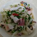 彭士芳 的 涼拌洋蔥透抽 （香菜版） cooksnap
