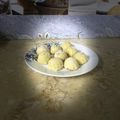 صورة من ام تميم ، شاركها بعد تجربة وصفة معمول السميد والطحين