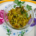 Kavita Goel का कुकस्नैप जब उन्होंने मटर कैप्सिकम करी विथ मक्का पूरी (Green Peas Capsicum Curry with Makka Poori) बनाया था।