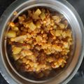Charusheela Prabhu's cooksnap of when they made चणाडाळ दुधीची भाजी (Chanadal dudhichi bhaji recipe in marathi).