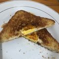 Cooksnap dari putri ayu rhoviani untuk resep Roti Telur Mata Sapi (12month+)
