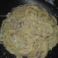 Cooksnap dari Selly Larisa Yapri untuk resep Fettucini carbonara (saus keju) yummy bgtt😋