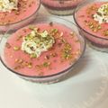 صورة من أكلاتي الشهية😋، شاركها بعد تجربة وصفة 🍮الكاسترد🍮مع الفواكه🍌🍇🍒🍓