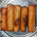 Farheen Begam's cooksnap of when they made வெஜ் ஸ்பிரிங் ரோல் வித் செஸ்வான் சட்னி.