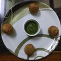Jigisha Modi's cooksnap of when they made લીલવાની કચોરી (Lilava Kachori recipe in Gujarati Recipe in Gujarati) (Jain).