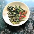 Sushmita Singh(Dudul) का कुकस्नैप जब उन्होंने हरी मिर्च की चटनी (hari mirch ki chutney recipe in Hindi) बनाया था।