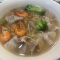 QBee Sindy Chien 的 土雞肉鮮蝦泡麵 cooksnap