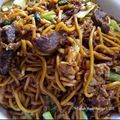 Cooksnap Dapur Yusfarisyia semasa beliau membuat Mee goreng Daging ala mamak.
