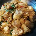 รูป Cooksnap ของ piya peipei เมื่อเขาทำ ผัดกระเพราตรีนไก่&ข้อ