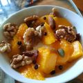 卓瑪 的 芒果優格佐堅果 cooksnap