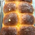 miha6391.wj's cooksnap of when they made Hawaiian rolls.