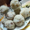 Abhilasha Singh का कुकस्नैप जब उन्होंने नारियल का लड्डू (nariyal ka ladoo recipe in Hindi) बनाया था।