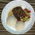 Dominika Molnár Cooksnap-ja, amikor elkészítette a(z) Mézes fokhagymás karaj szeletek receptet.