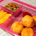 Cooksnap dari ȿɨƮą untuk resep Bola-bola nasi keju (bekal anak sekolah)