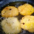 शशि केसरी का कुकस्नैप जब उन्होंने मीठी पुआ(meetha pua recipe in hindi) बनाया था।