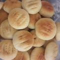 صورة من Dima Souleman، شاركها بعد تجربة وصفة معمول الطحين بجبنة كيري 😋