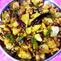 Mrinalini Sinha का कुकस्नैप जब उन्होंने शिमला मिर्च आलू की सब्जी (Shimla mirch aloo ki sabzi recipe in Hindi) बनाया था।